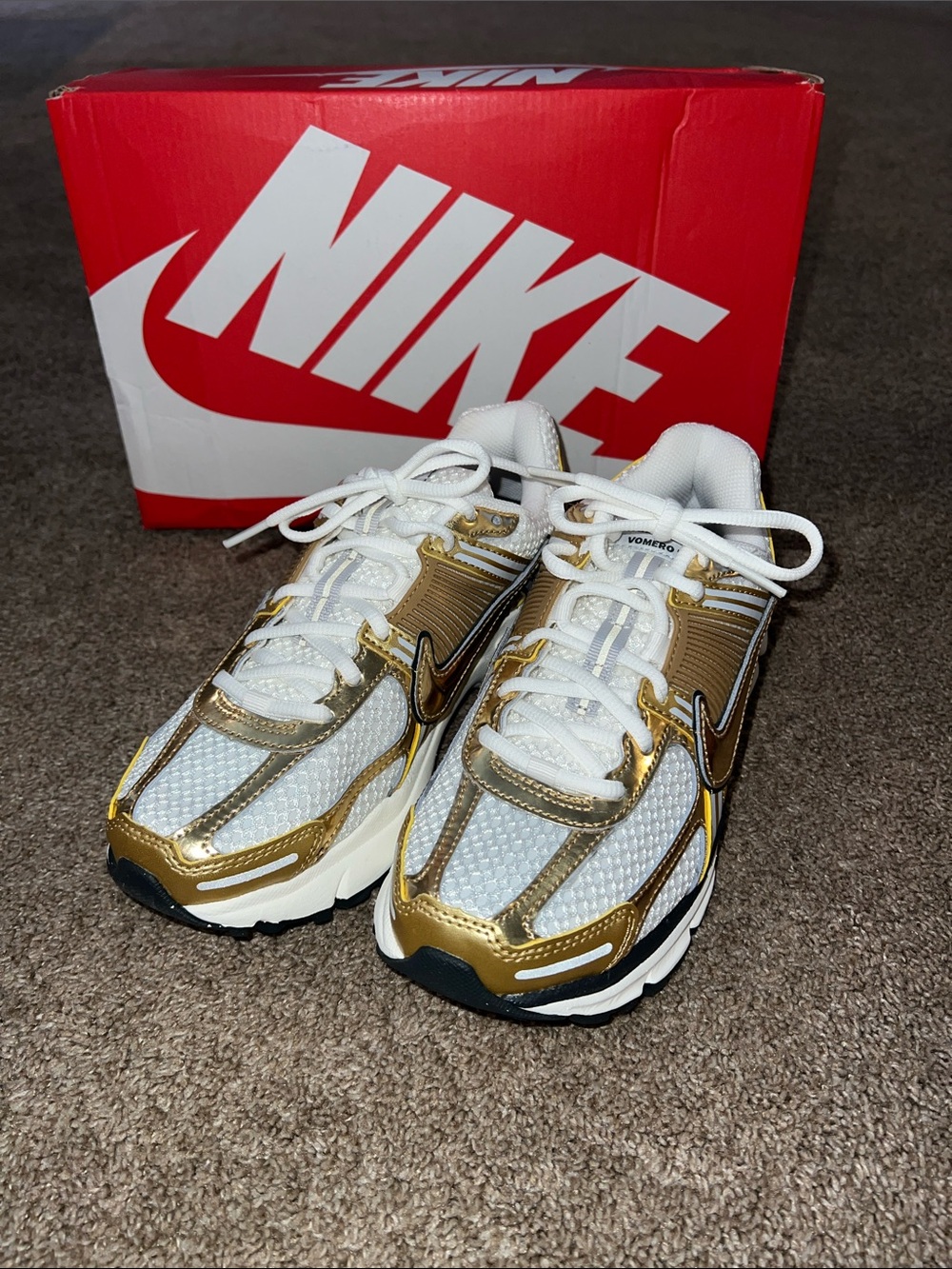 Nike Zoom Vomero 5 White & Gold Athletic Sneakers
